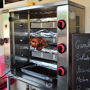 Chicken rotisserie at the Moussaillon campsite in Messanges in the Landes